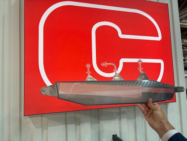 Cannon-Engel-650.JPG.jpeg Cannon-Engel-650.JPG.jpeg